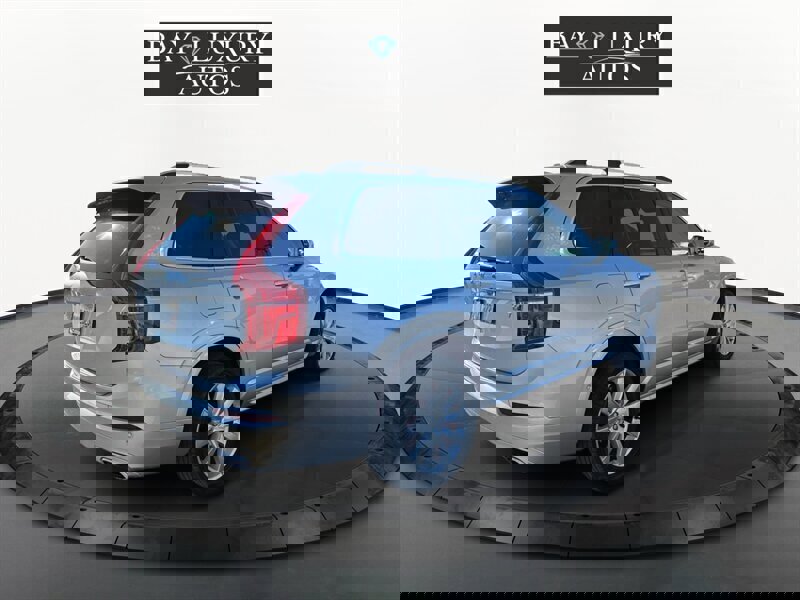 Used 2016 Volvo XC90 T6 Momentum w/ Momentum Plus Package image 40