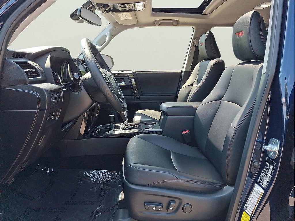 Used 2021 Toyota 4Runner TRD Off-Road Premium w/ Moonroof Package AWD/4WD image 20