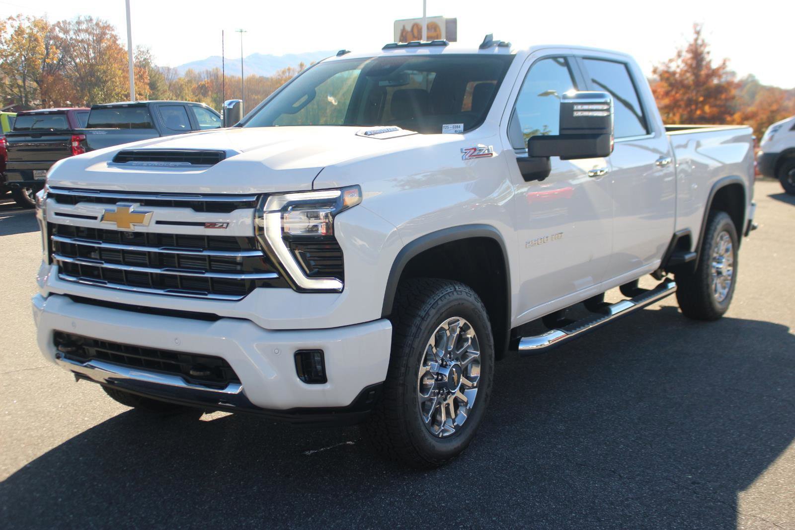 New 2025 Chevrolet Silverado 2500 LT w/ Z71 Chrome Sport Edition image 7