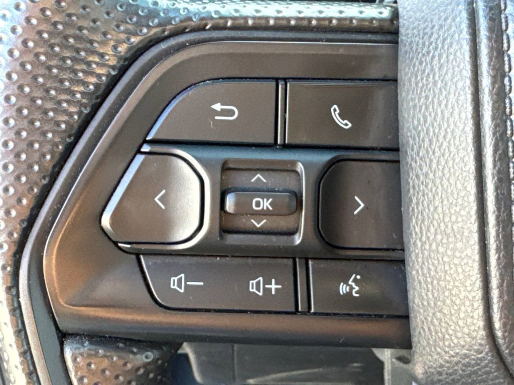 Certified 2025 Toyota Tacoma SR5 image 24