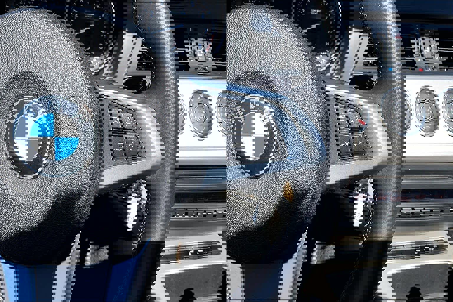 Used 2012 BMW Z4 sDrive28i image 25