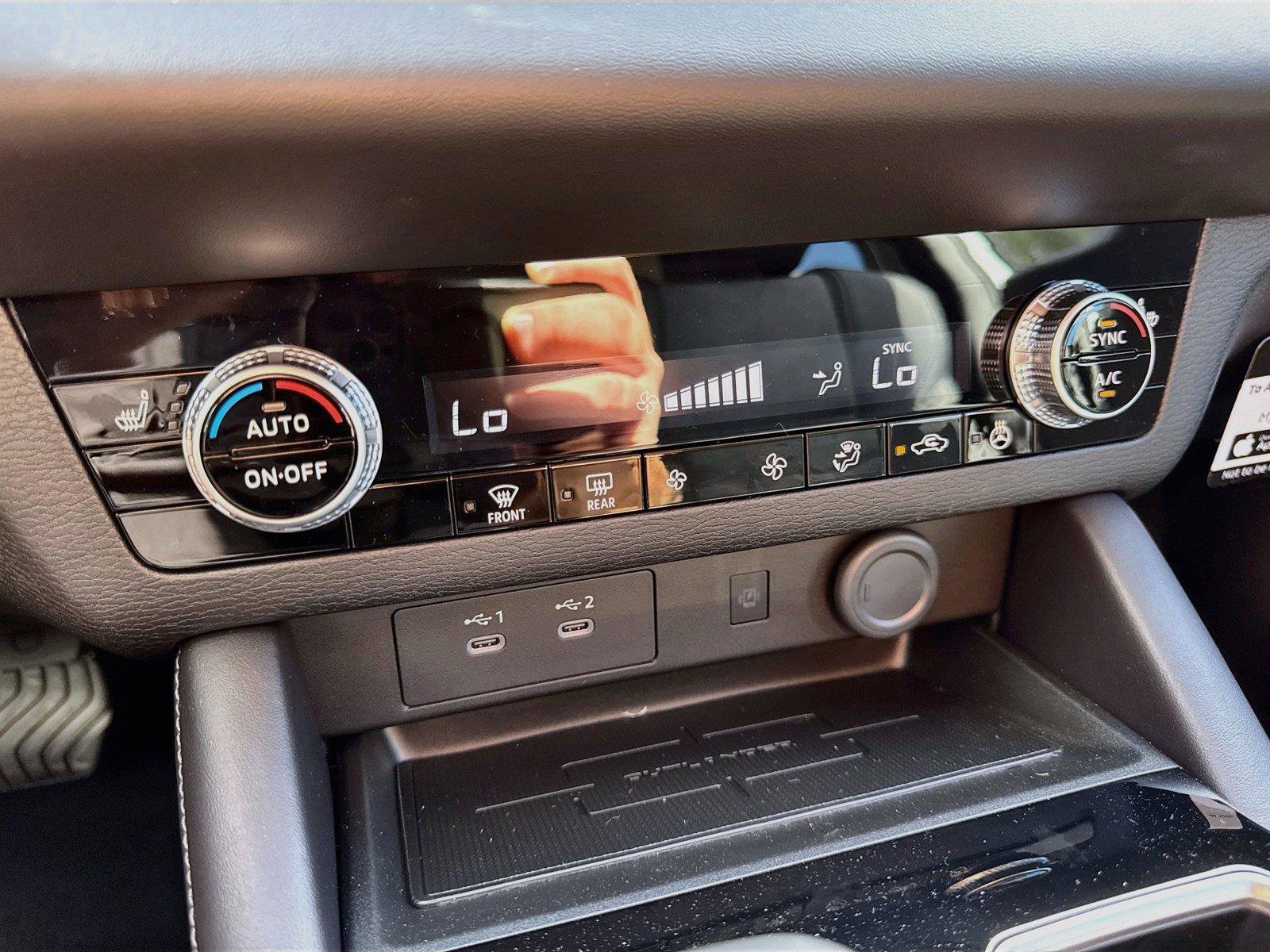 New 2026 Mitsubishi Outlander SE FWD image 21