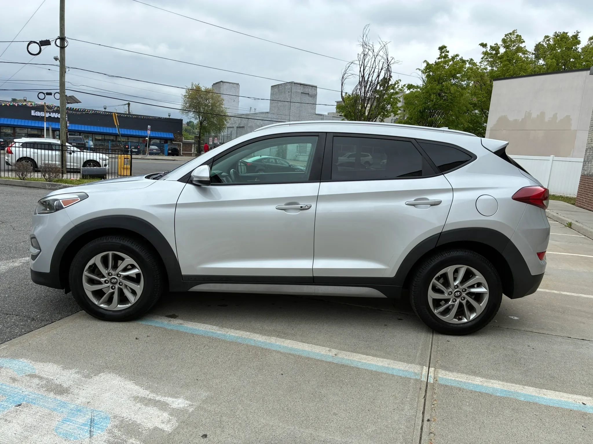 Used 2018 Hyundai Tucson SEL Plus AWD/4WD image 2