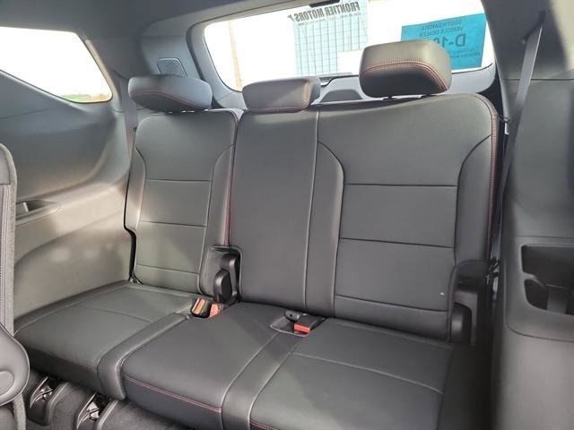 Used 2025 Chevrolet Traverse RS w/ LPO, Floor Liner Package AWD/4WD image 23