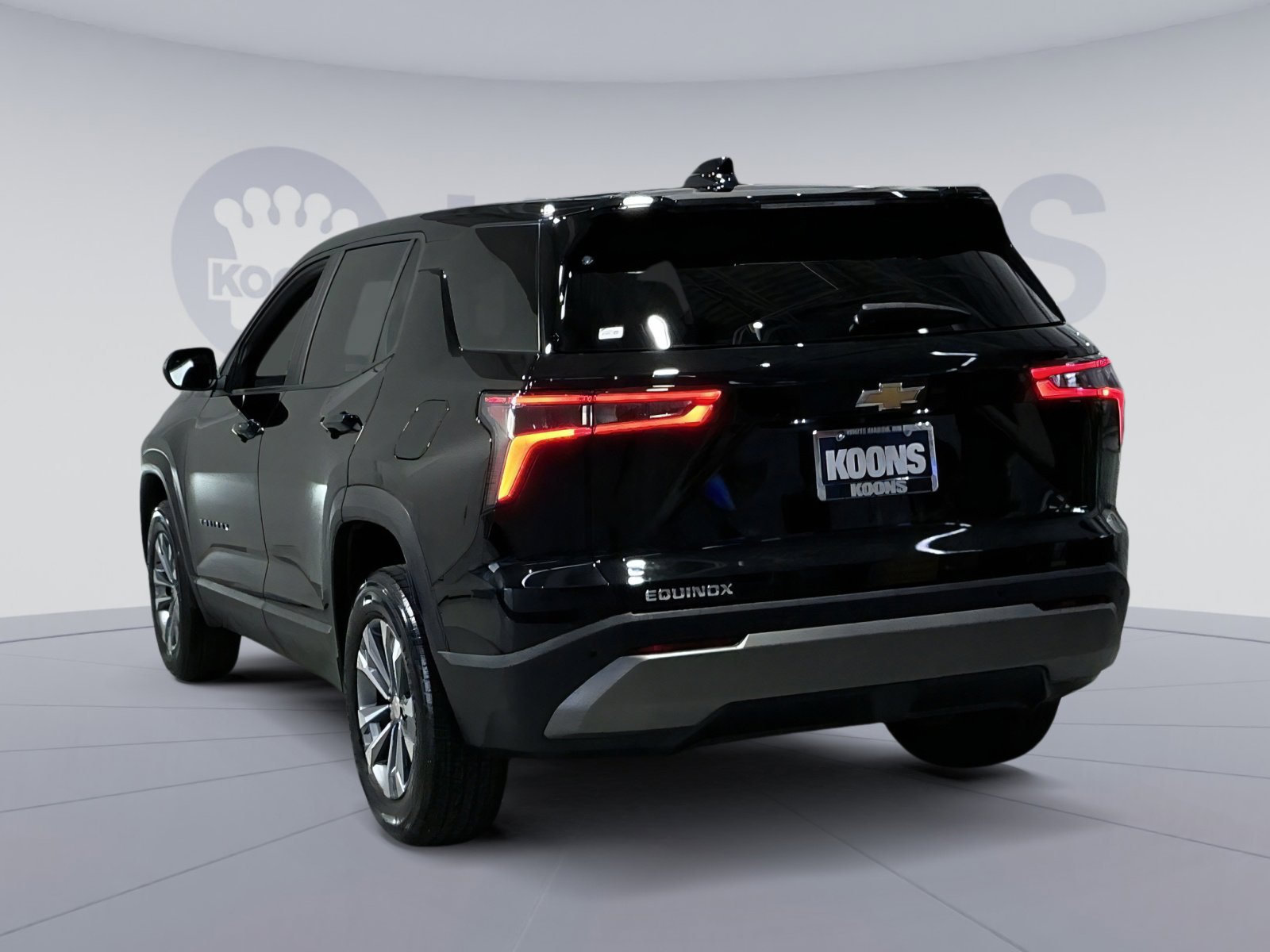 Used 2025 Chevrolet Equinox LT image 14