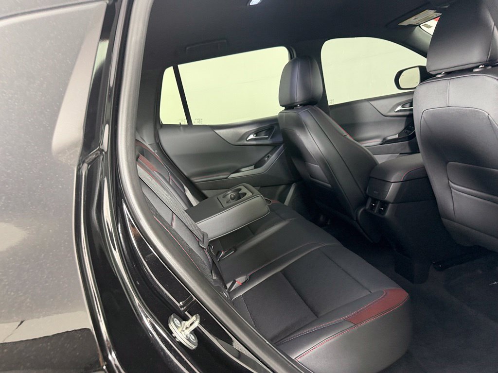 Used 2026 Chevrolet Equinox RS w/ LPO, Floor Liner Package FWD image 25