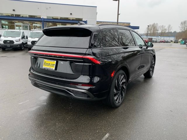 New 2026 Lincoln Nautilus Reserve w/ Jet Appearance Package AWD/4WD image 8