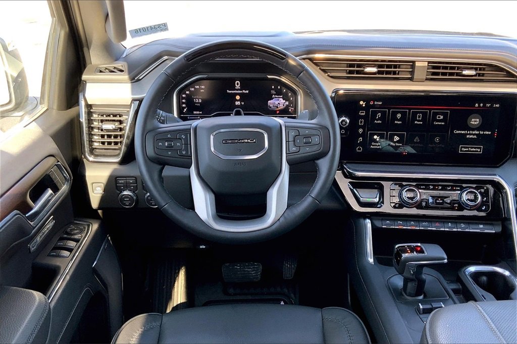 Used 2024 GMC Sierra 1500 Denali image 5