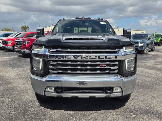 Used 2021 Chevrolet Silverado 2500 LTZ w/ LTZ Convenience Package image 3