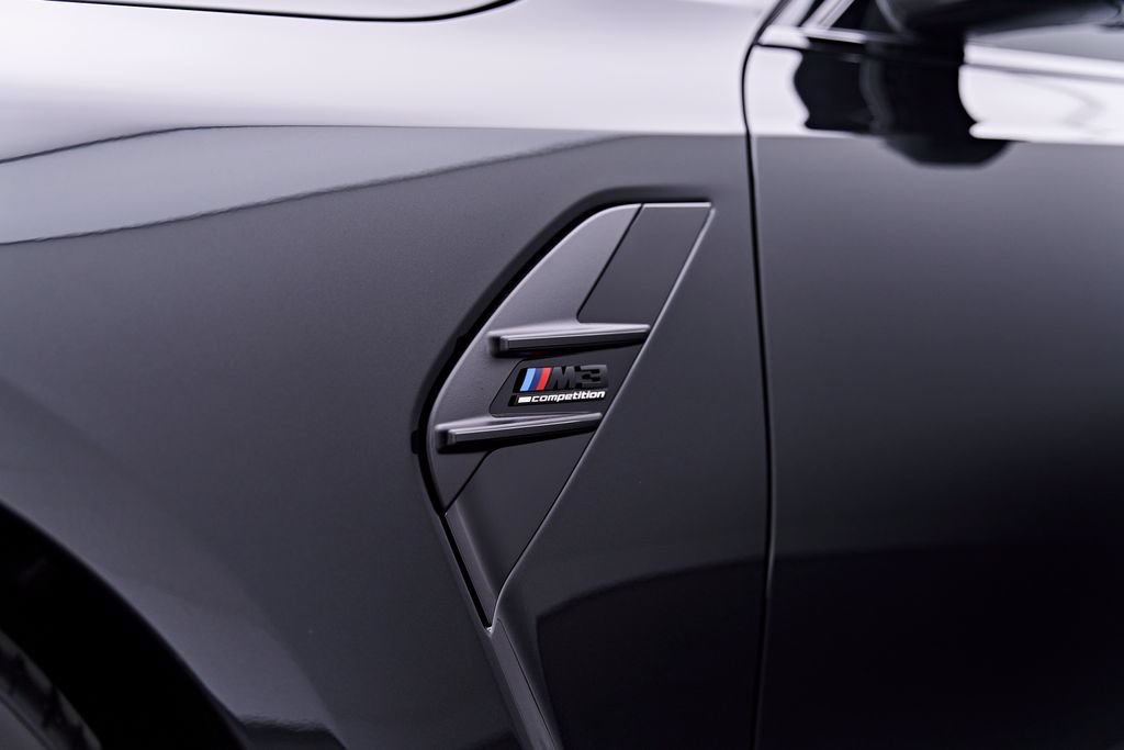 Used 2027 BMW M3 Competition AWD/4WD image 30