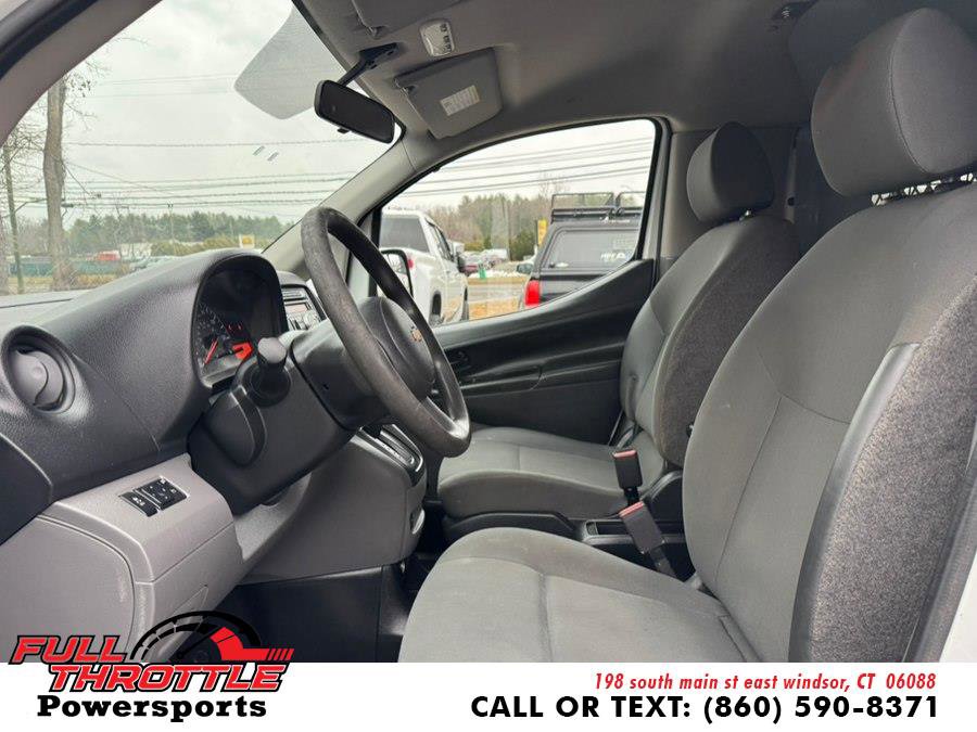 Used 2017 Chevrolet City Express LT image 17