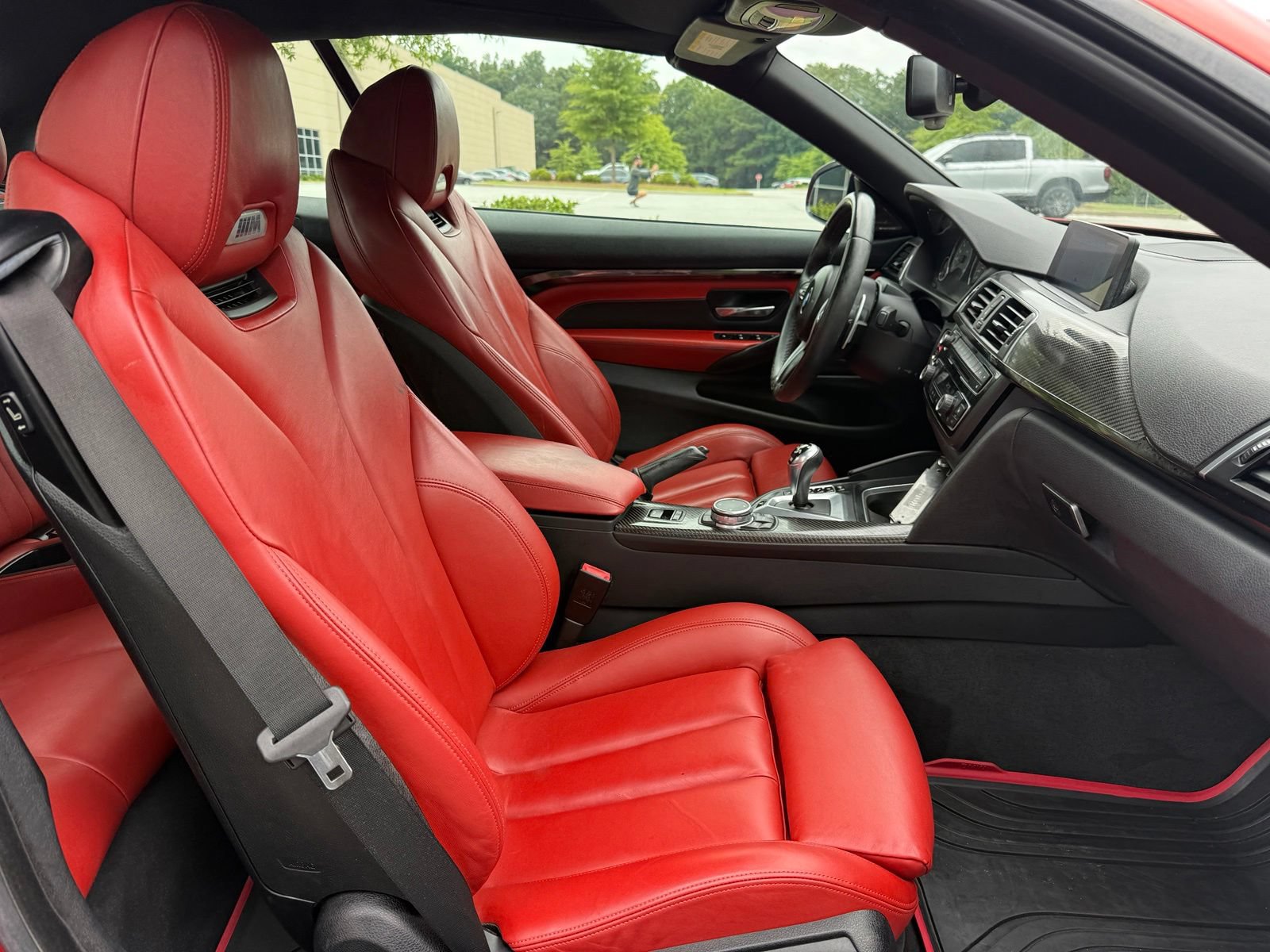 Used 2016 BMW M4 Convertible RWD image 36