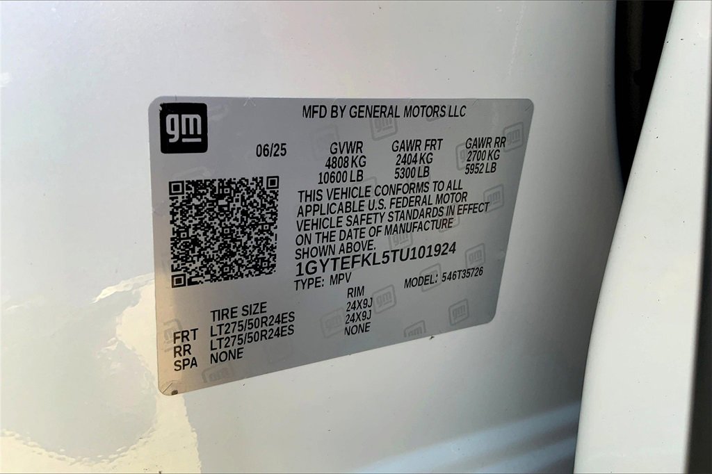 New 2026 Cadillac Escalade IQ Sport 2 w/ LPO, ONYX Package image 19