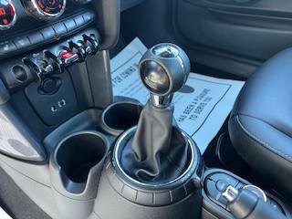 Used 2017 MINI Cooper Convertible image 18