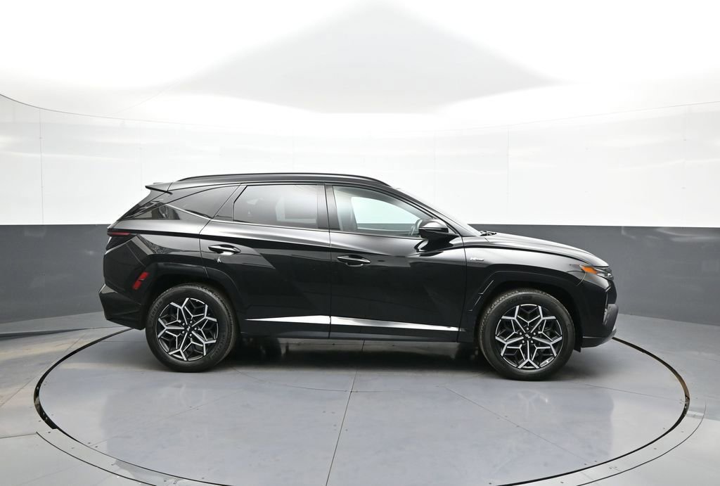 Certified 2023 Hyundai Tucson N Line image 5