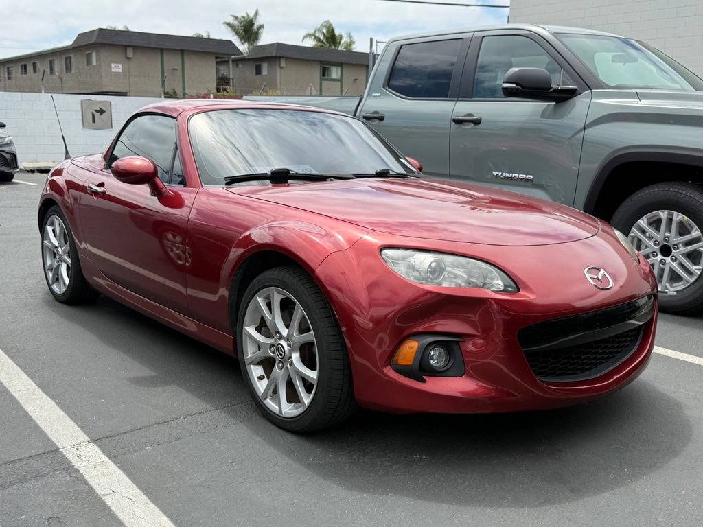 Used 2014 MAZDA MX-5 Miata Grand Touring w/ Premium Package RWD image 2