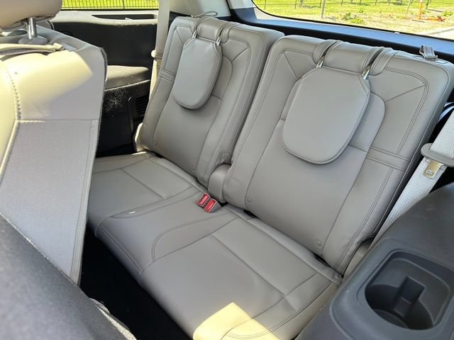 Used 2022 Lincoln Aviator Reserve w/ Elements Package Plus AWD/4WD image 16