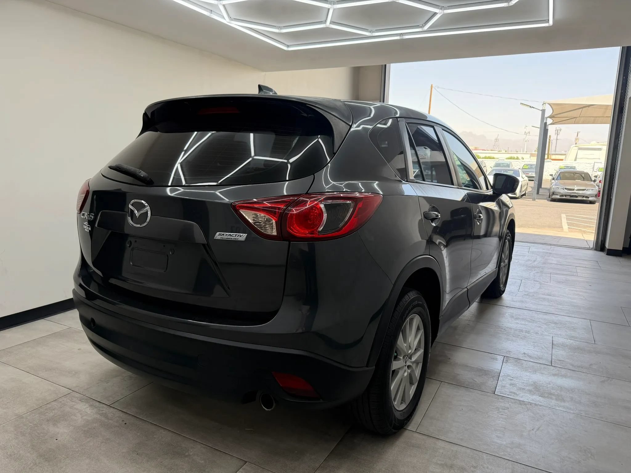 Used 2014 MAZDA CX-5 Sport w/ Bluetooth Audio Package FWD image 9