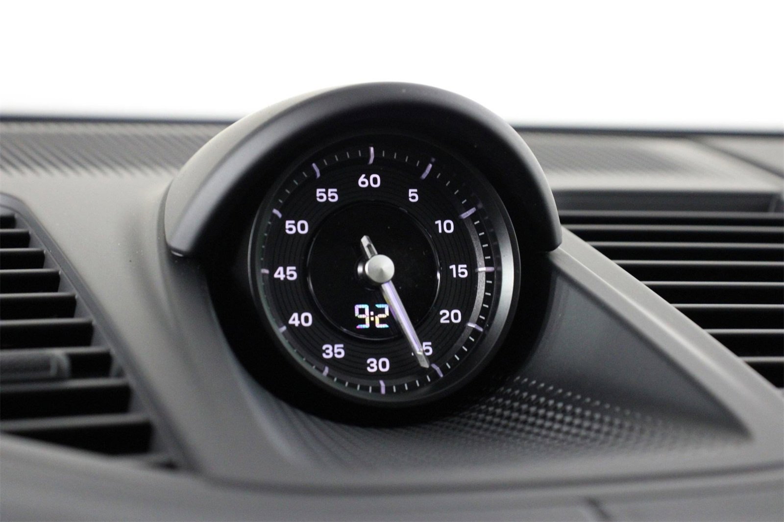 New 2026 Porsche Panamera 4 image 16