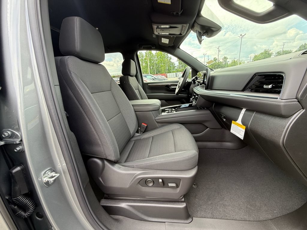 New 2026 Chevrolet Suburban LS AWD/4WD image 26