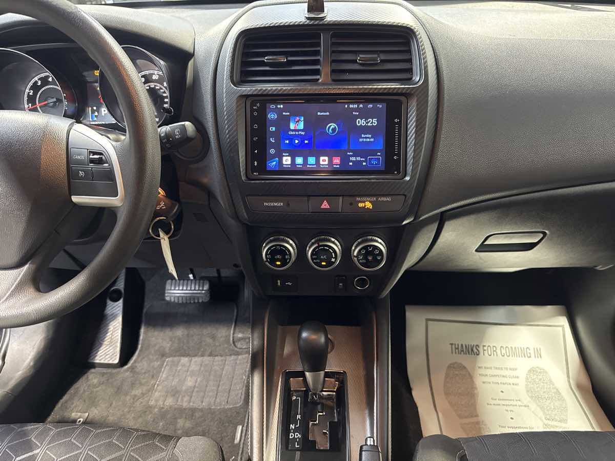 Used 2022 Mitsubishi Outlander Sport ES FWD image 19
