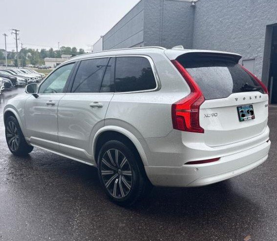 Used 2023 Volvo XC90 B6 Core w/ Climate Package AWD/4WD image 5
