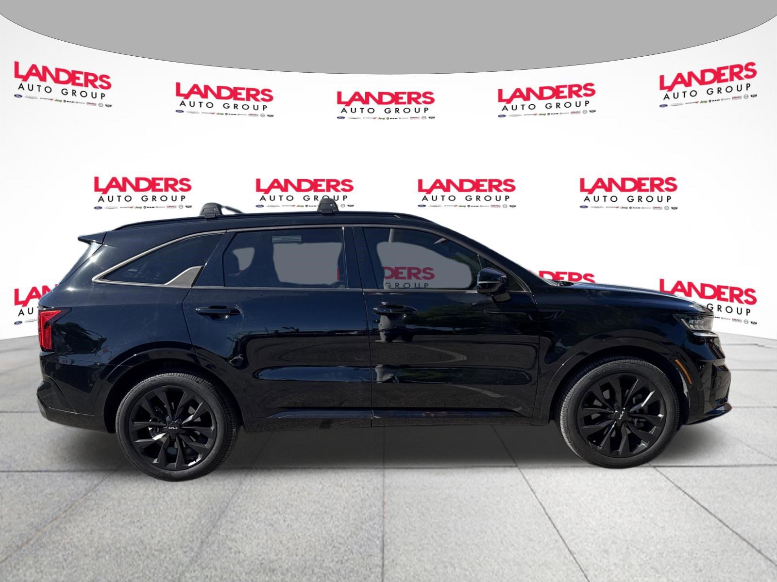 Used 2022 Kia Sorento SX FWD image 2