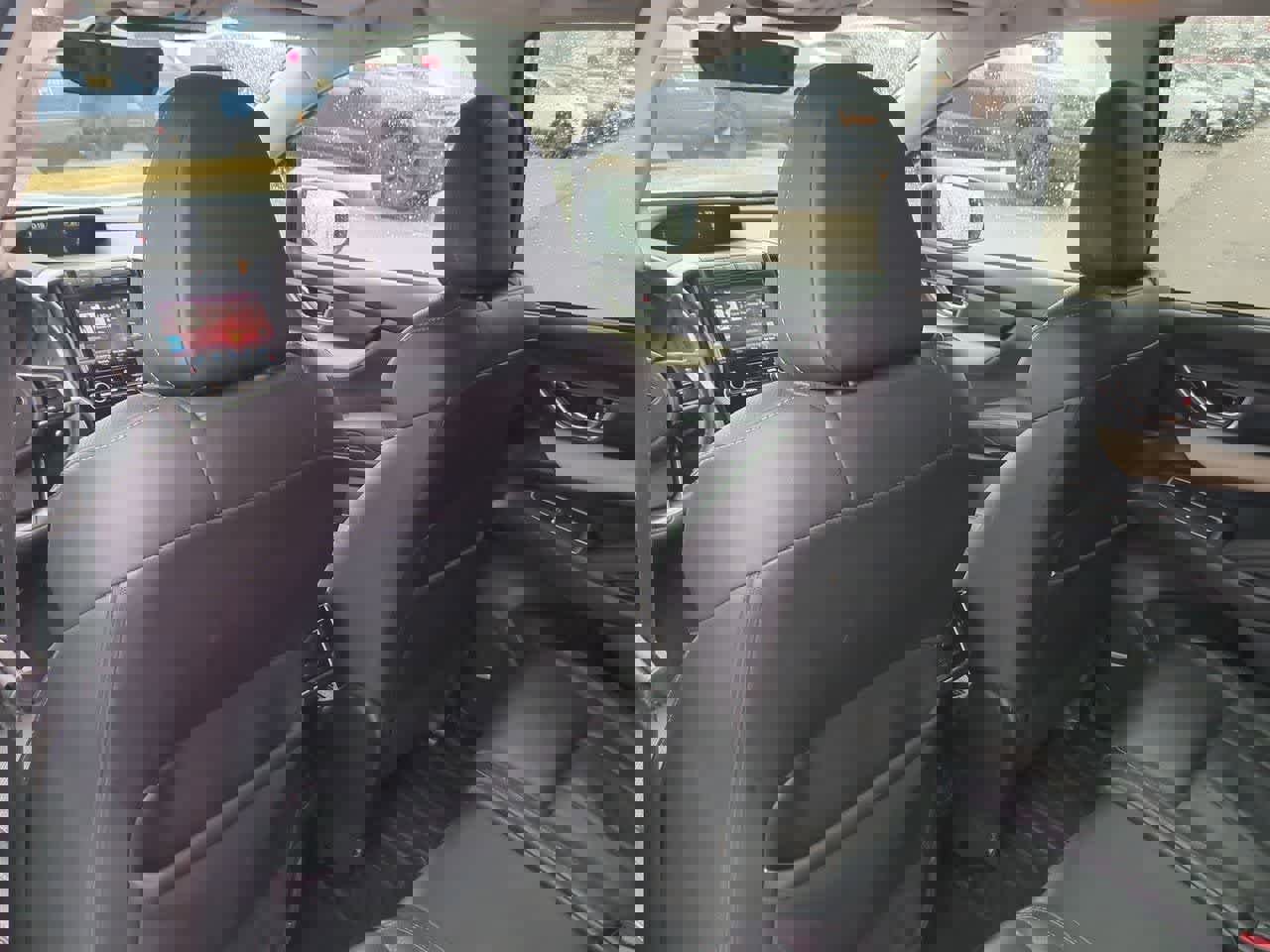 Used 2020 Subaru Ascent Limited w/ Technology Package image 17