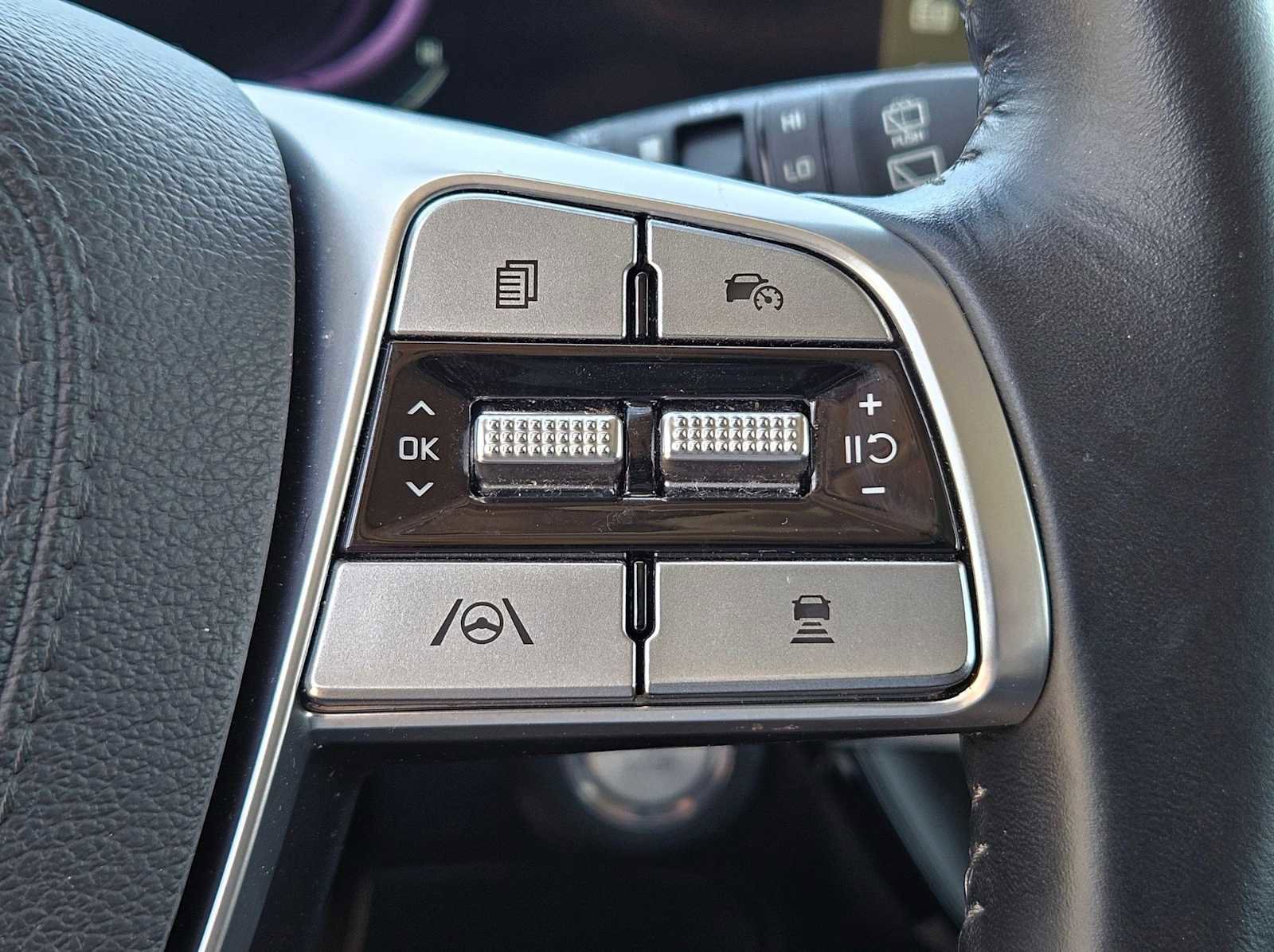 Used 2025 Kia Telluride S image 21