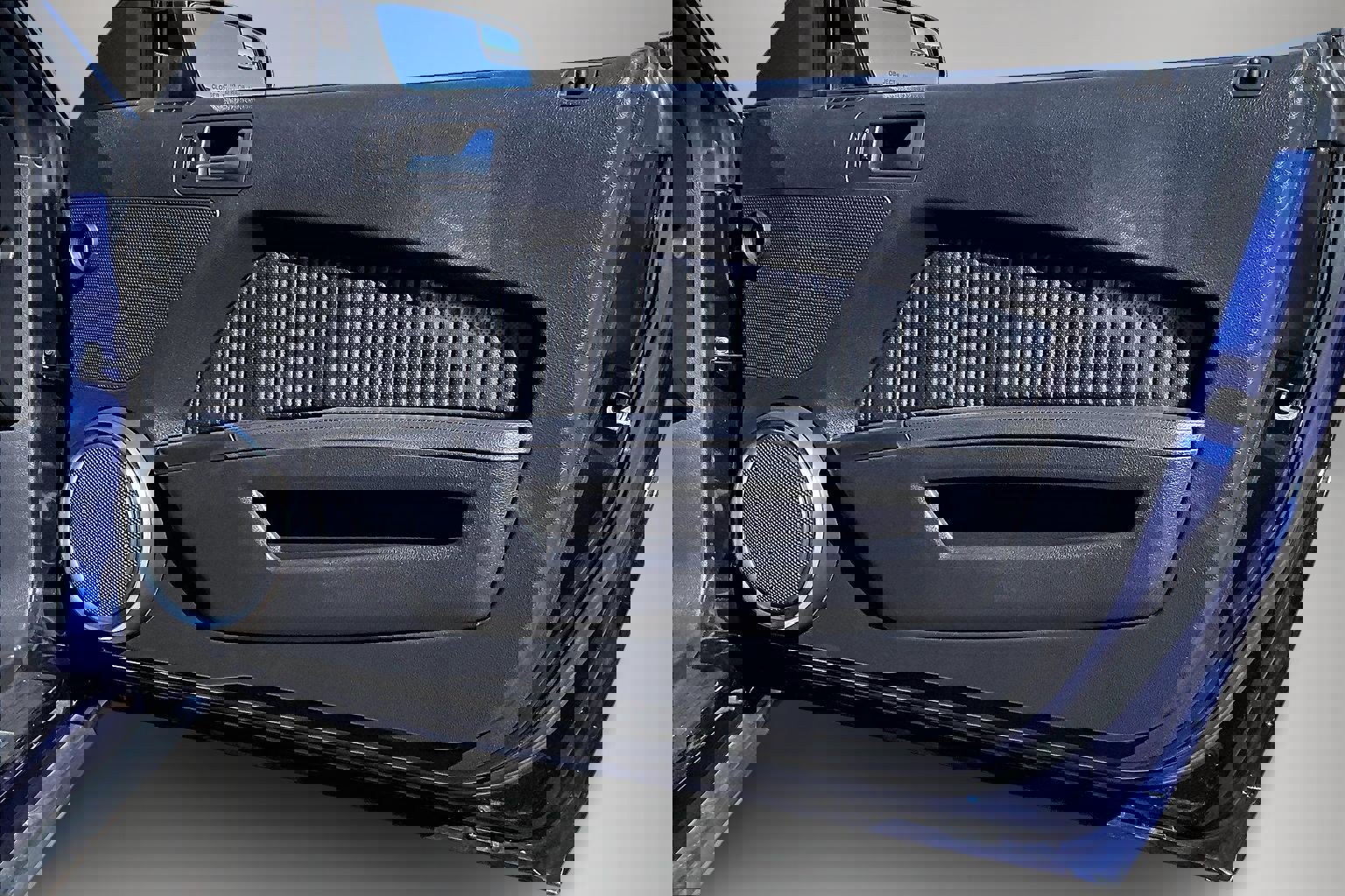 Used 2012 Ford Mustang Shelby GT500 w/ Electronics Pkg image 27