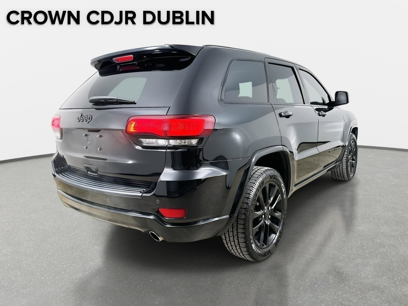 Used 2020 Jeep Grand Cherokee Altitude image 5