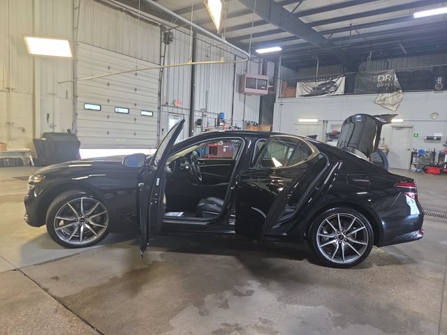 Used 2025 Genesis G70 2.5T RWD image 29