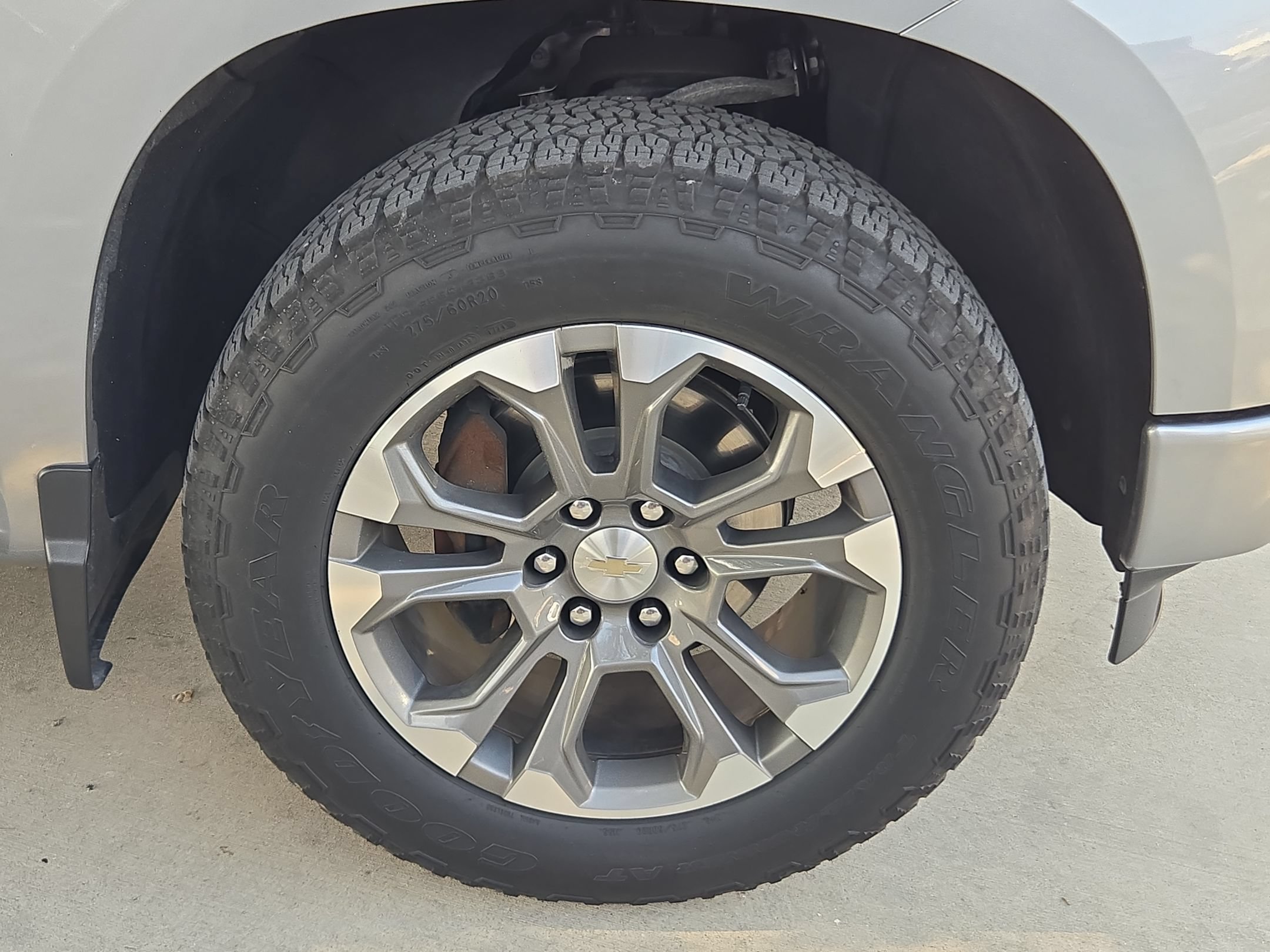 Certified 2024 Chevrolet Silverado 1500 High Country w/ Technology Package AWD/4WD image 27