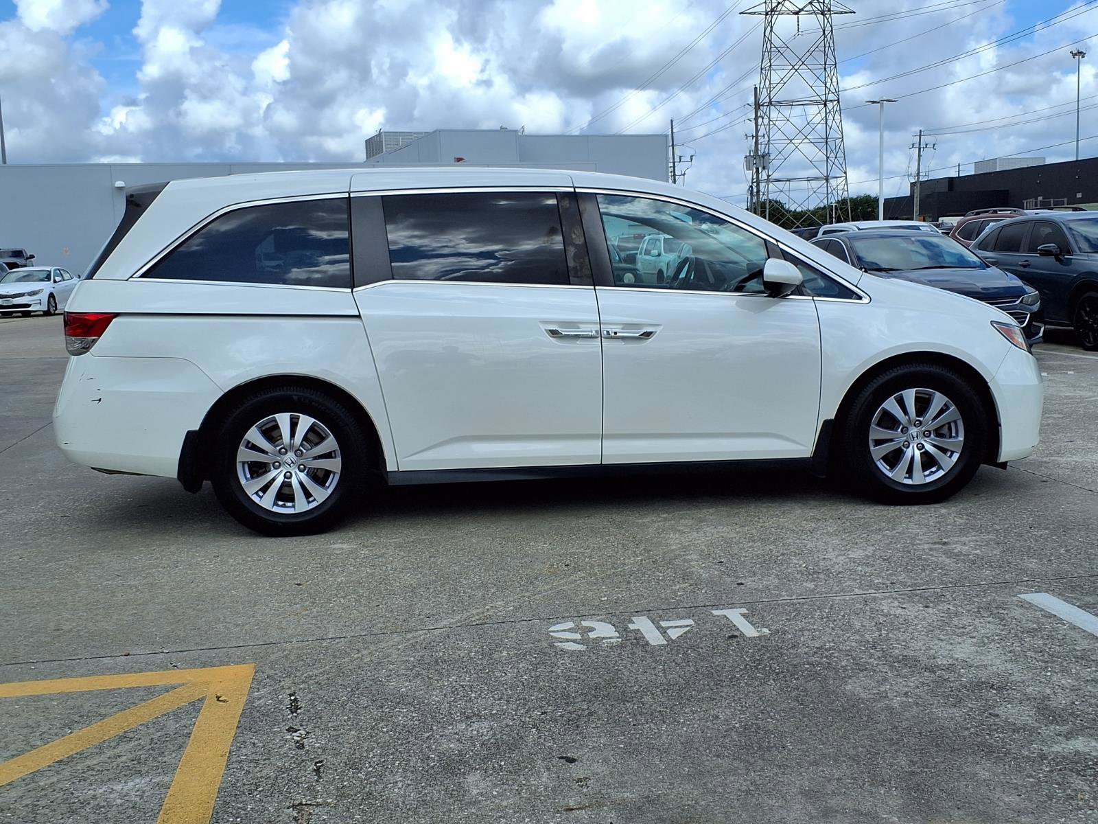 Used 2014 Honda Odyssey EX-L image 25