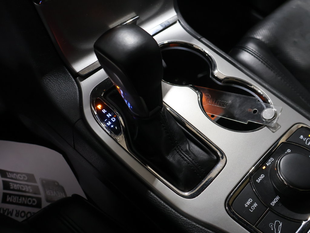 Used 2021 Jeep Grand Cherokee High Altitude AWD/4WD image 38