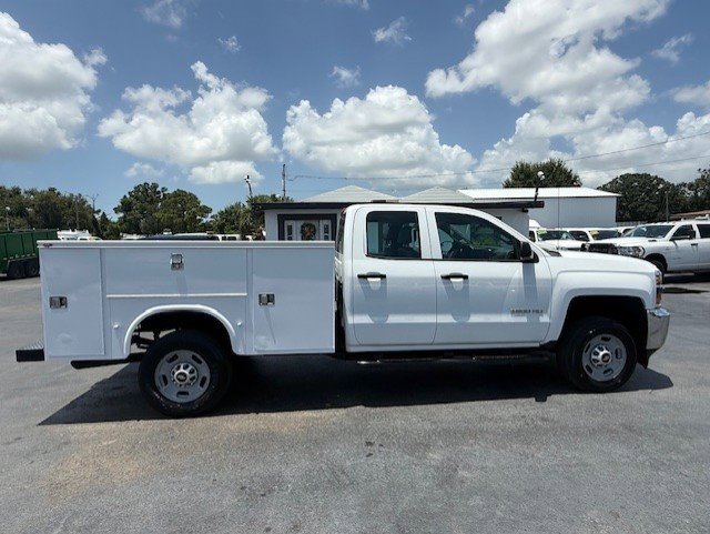 Used 2018 Chevrolet Silverado 2500 W/T w/ WT Fleet Convenience Package image 4