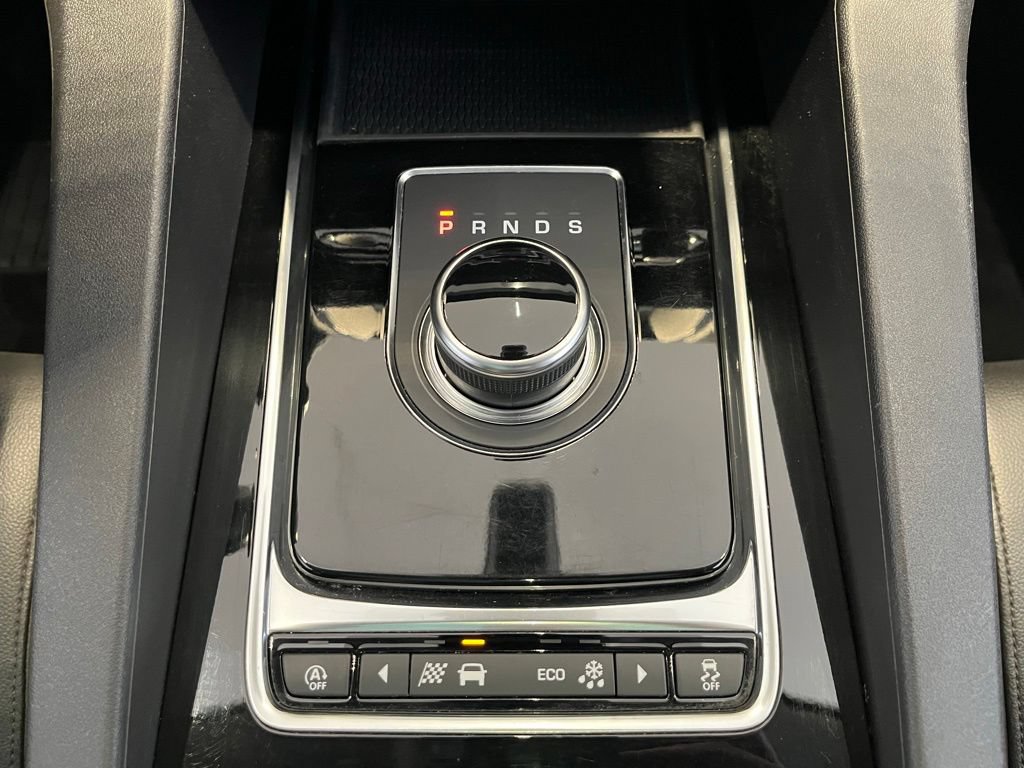 Used 2019 Jaguar F-PACE Premium AWD/4WD image 45