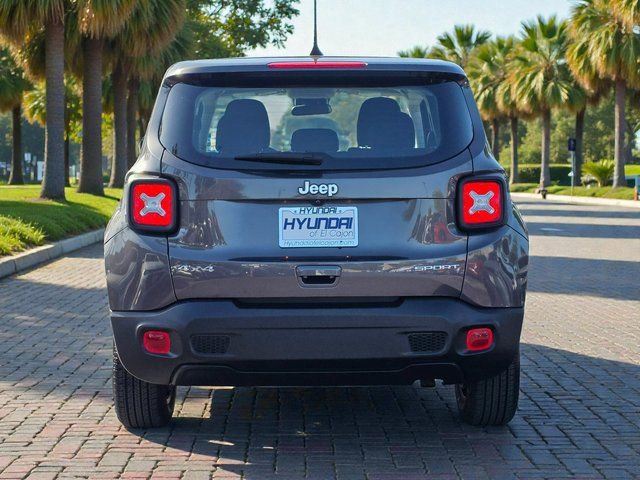 Used 2021 Jeep Renegade Sport image 6
