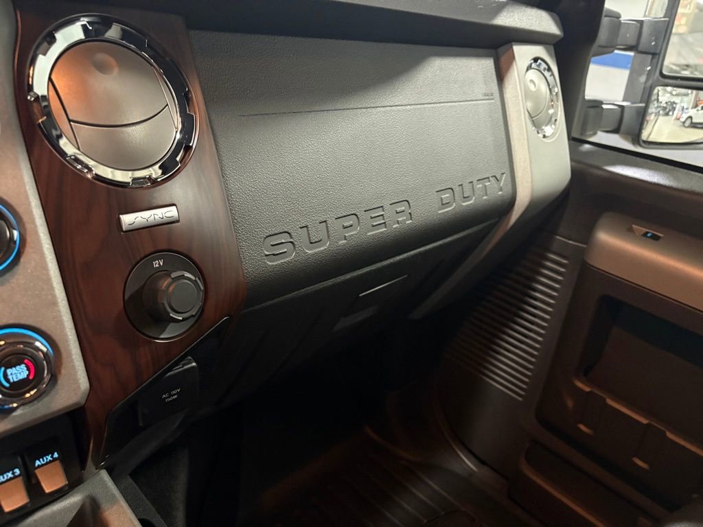 Used 2016 Ford F250 Lariat w/ Lariat Ultimate Package image 16