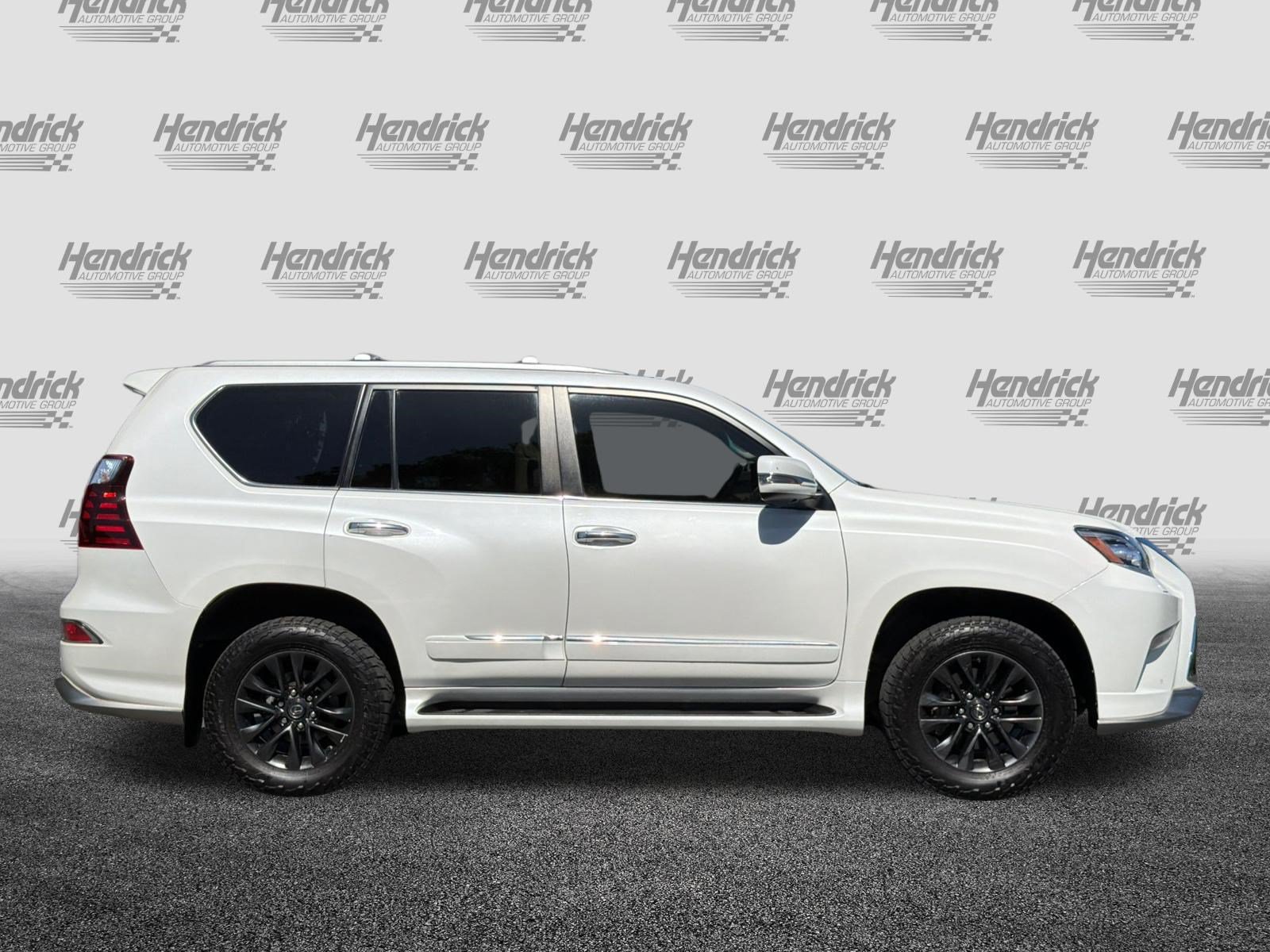 Used 2019 Lexus GX 460 Luxury AWD/4WD image 3