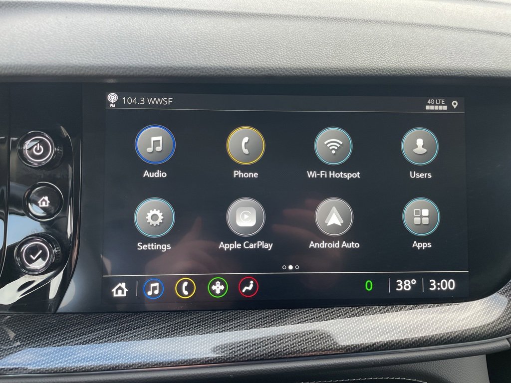 Used 2023 Buick Envision Essence image 16