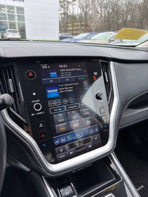 Used 2025 Subaru Outback Premium image 12