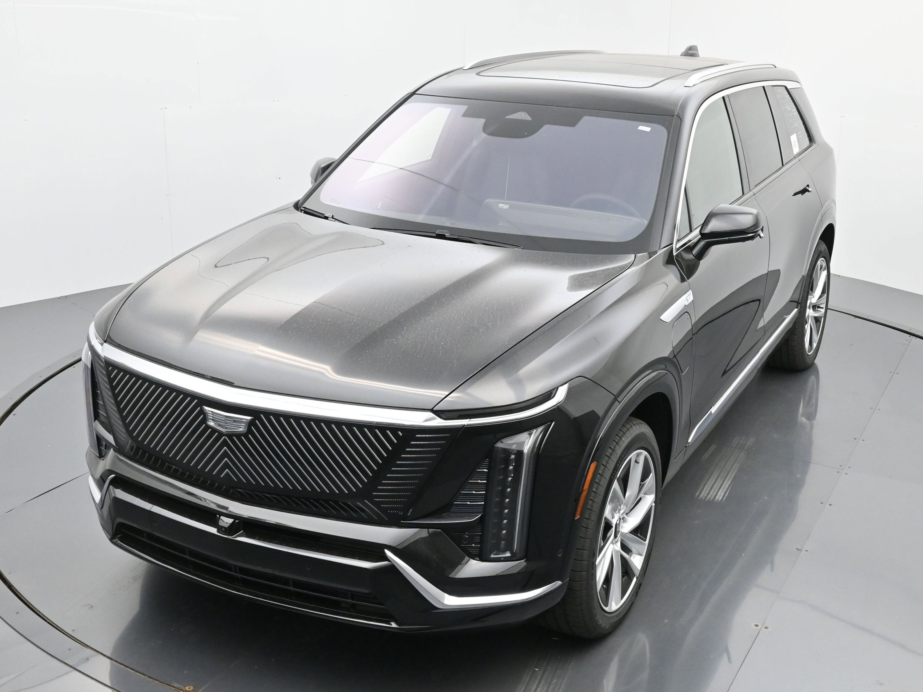New 2026 Cadillac Vistiq Luxury w/ LPO, Floor Liner Package image 23