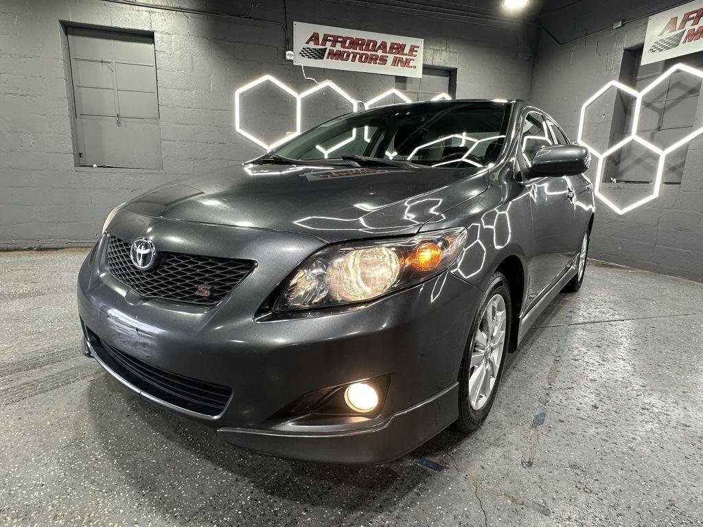 Used 2009 Toyota Corolla S FWD image 2