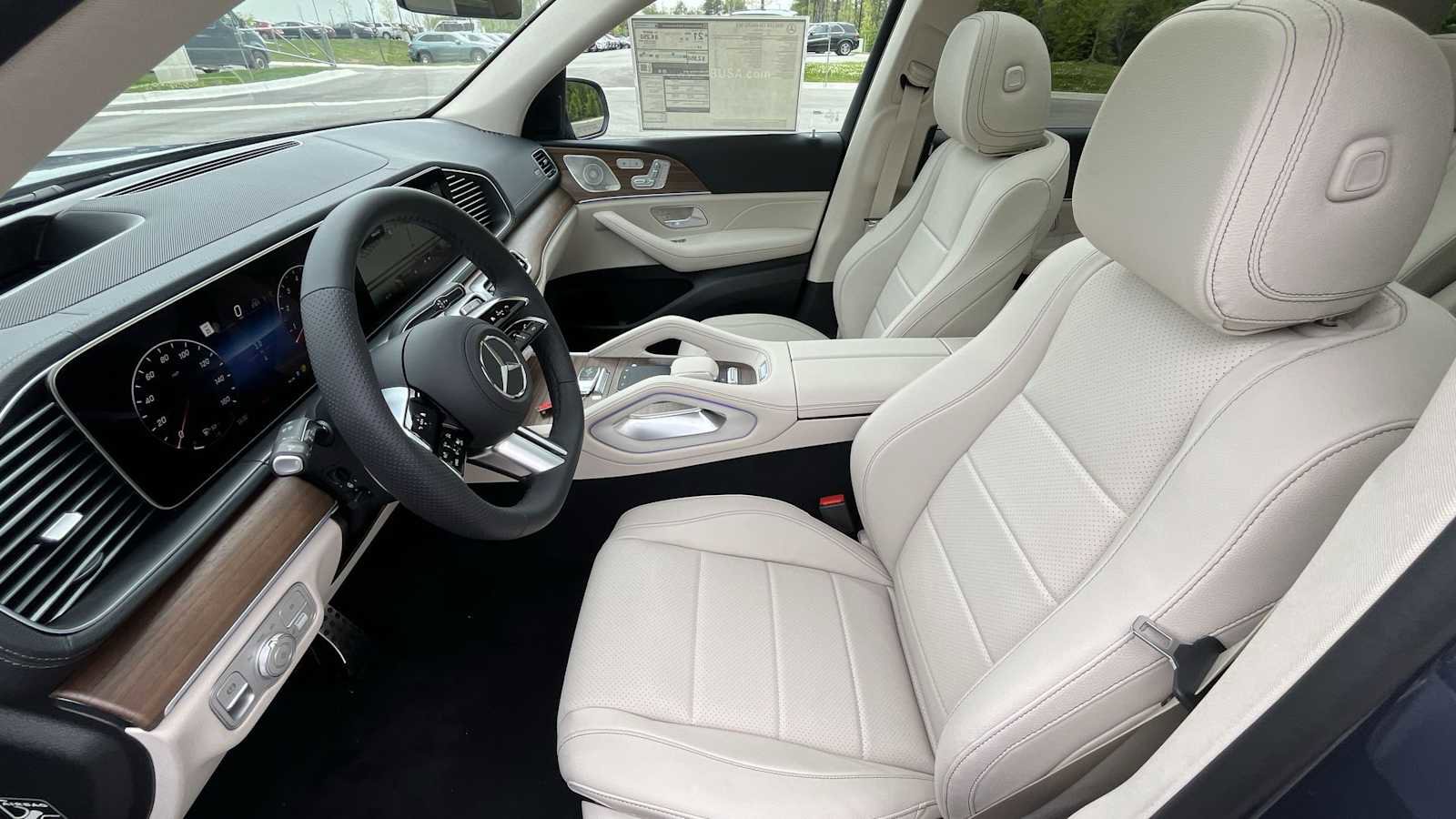 New 2026 Mercedes-Benz GLS 450 4MATIC image 14