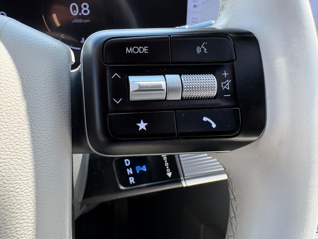 Certified 2024 Hyundai Santa Fe Limited AWD/4WD image 12