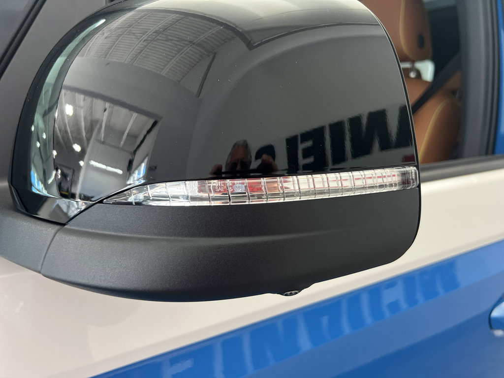 New 2025 Volkswagen ID. Buzz Pro S Plus image 4