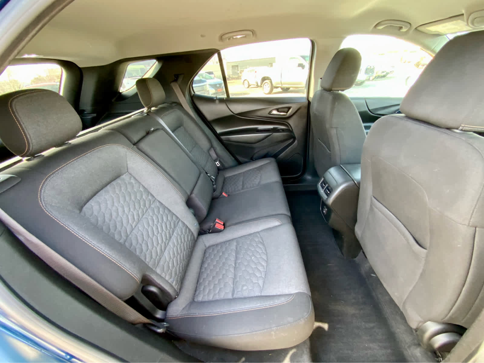 Used 2020 Chevrolet Equinox LT image 23