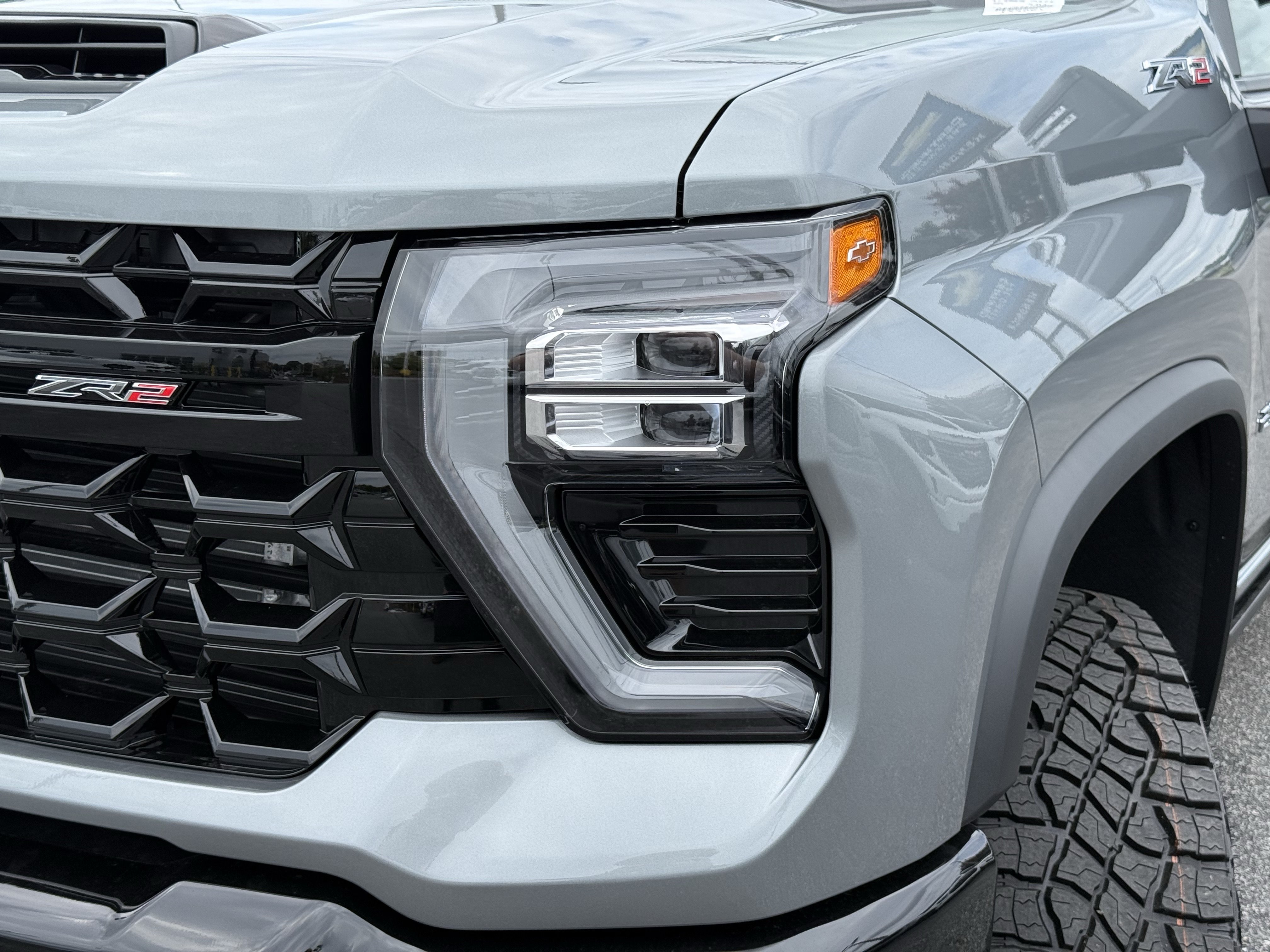 New 2026 Chevrolet Silverado 2500 ZR2 AWD/4WD image 6