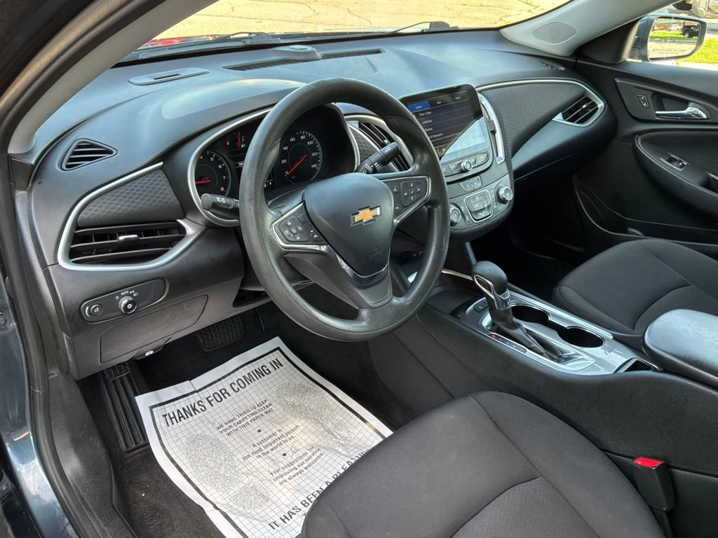 Used 2021 Chevrolet Malibu LS FWD image 12